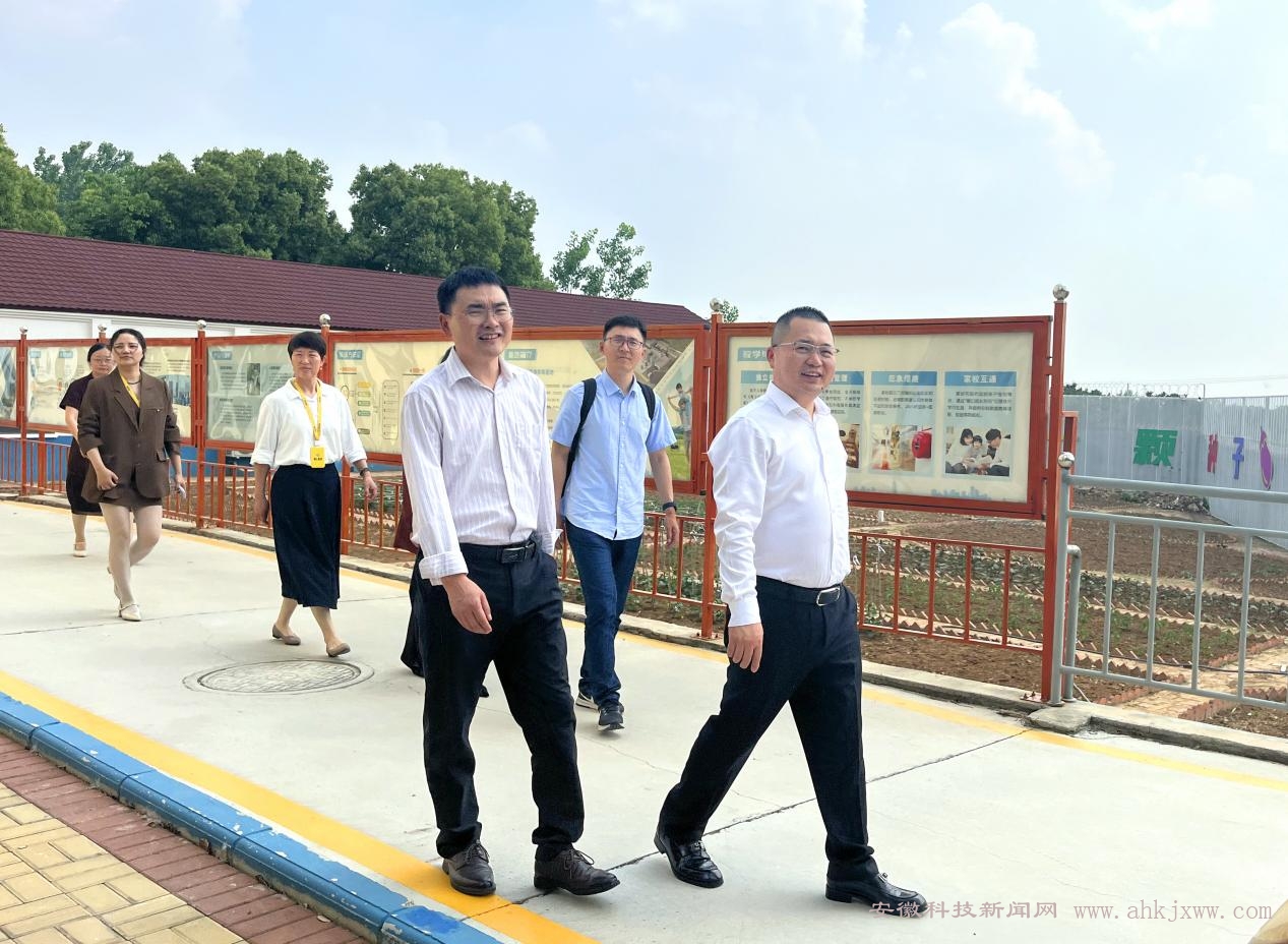 校地共建青少年心理服务中心 筑牢青少年心理健康防护防线